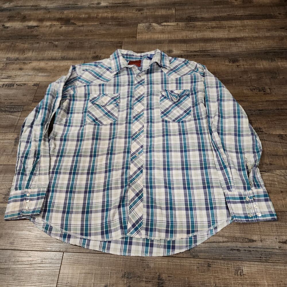 Rustler long sleeve light weight long tail pearl snap shirt size XL 2238